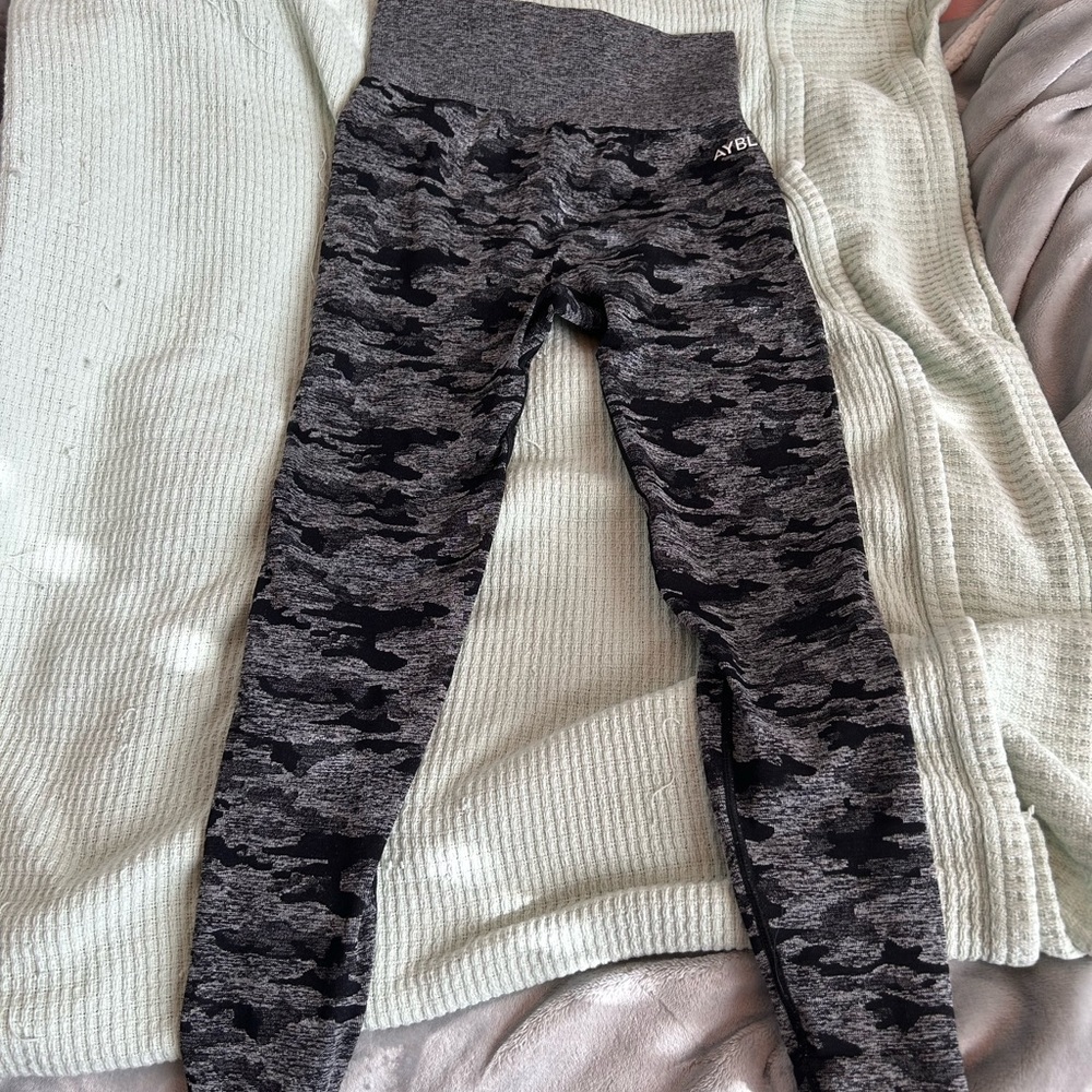 New, AYBL leggings, black/grey camo print